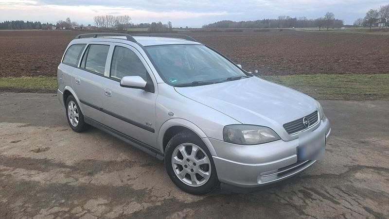 Gebraucht Opel Astra 84 PS (61 kW) 2003 Silber Kombi