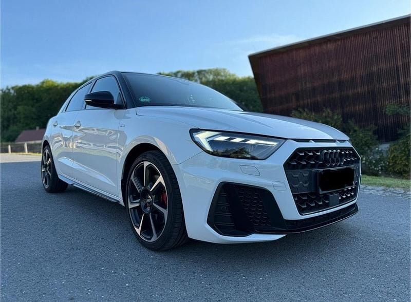 Weiß Gebraucht 2019 Audi A1 S-Line Kleinwagen | 19.000 € (Fairer Preis) - Bild 1/4