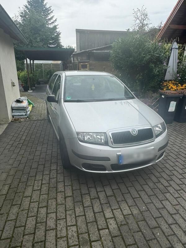 Silber Gebraucht 2007 Skoda Fabia Kombi | 1.250 € (Guter Preis) - Bild 1/4