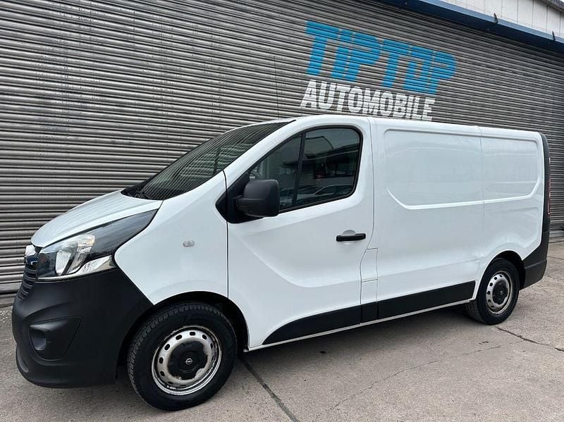 Gebraucht Opel Vivaro 121 PS (88 kW) 2019 Weiß Van / Kleinbus