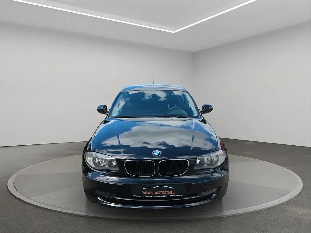 Używany BMW 116 Advantage 122 KM (89 kW) 2011 Czarny Hatchback