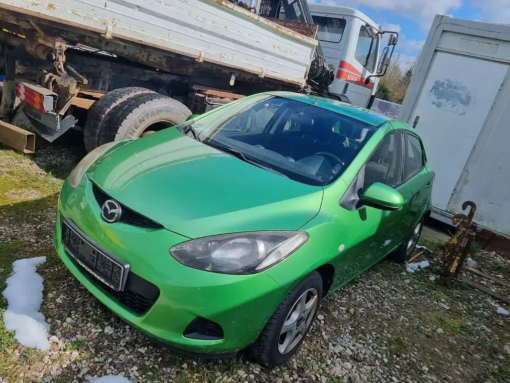 Occasion Mazda 2 86 ch (63 kW) 2008 Vert Citadine