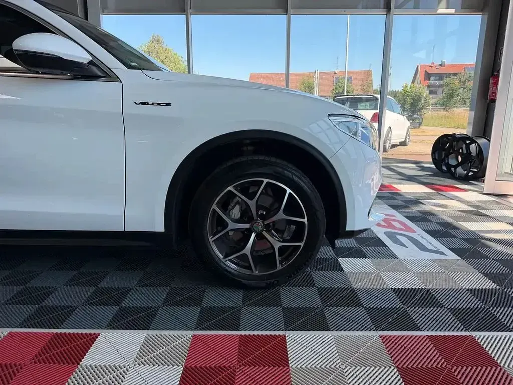 Gebraucht Alfa Romeo Stelvio Super 200 PS (147 kW) 2018 Weiß SUV