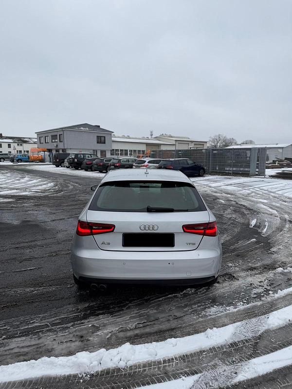 Gebraucht Audi A3 125 PS (91 kW) 2014 Kleinwagen