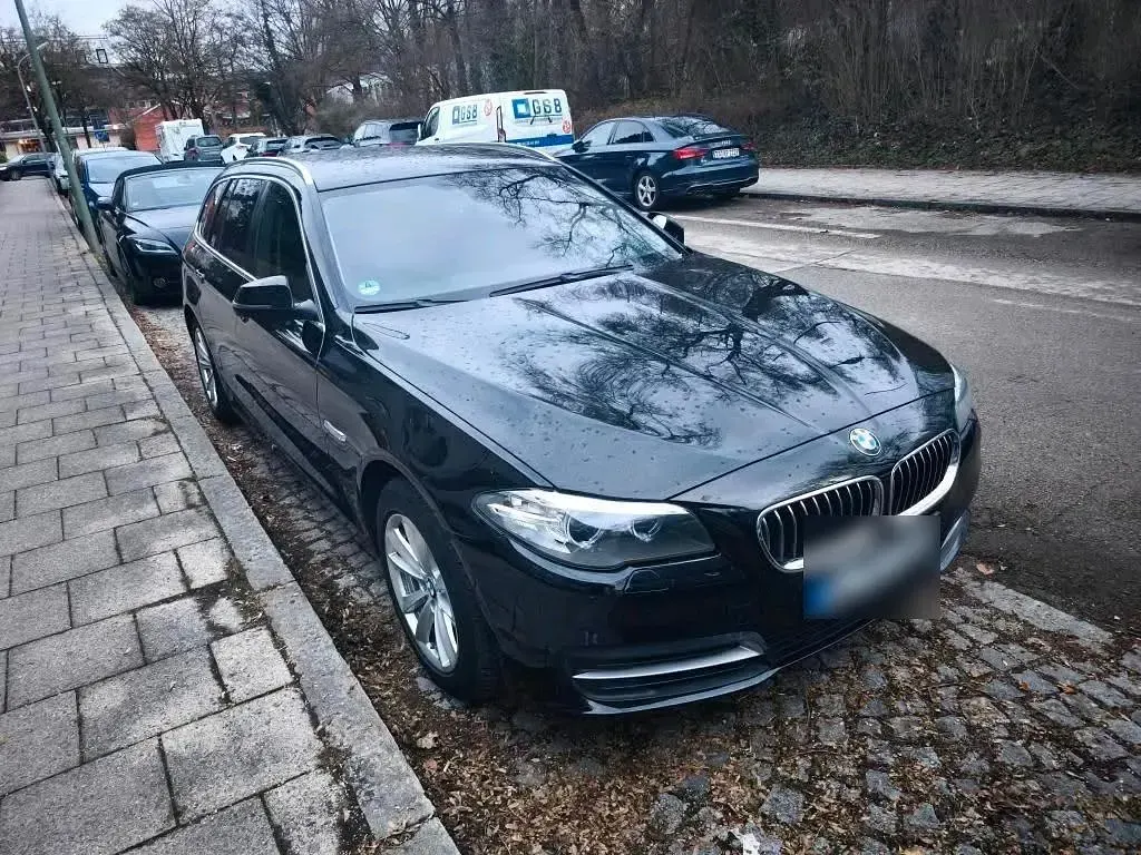 Gebraucht BMW 520 190 PS (139 kW) 2015 Schwarz Kombi