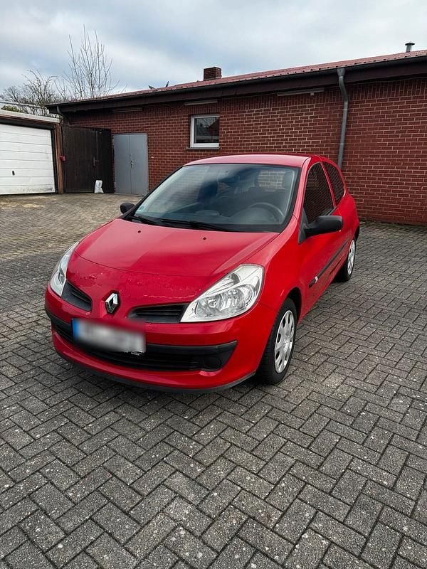 Gebraucht Renault Clio II 68 PS (50 kW) 2006 Rot Kleinwagen