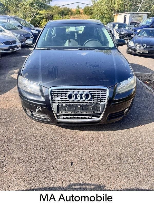 Schwarz Gebraucht 2005 Audi A3 Sportback Ambition Limousine | 1.200 € - Bild 1/4