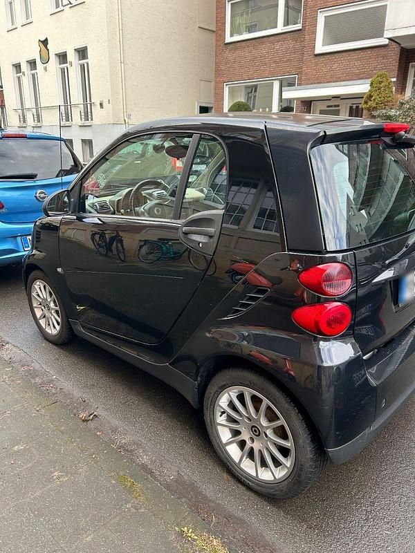 Gebraucht Smart ForTwo Coupé 61 PS (44 kW) 2008 Schwarz Coupé
