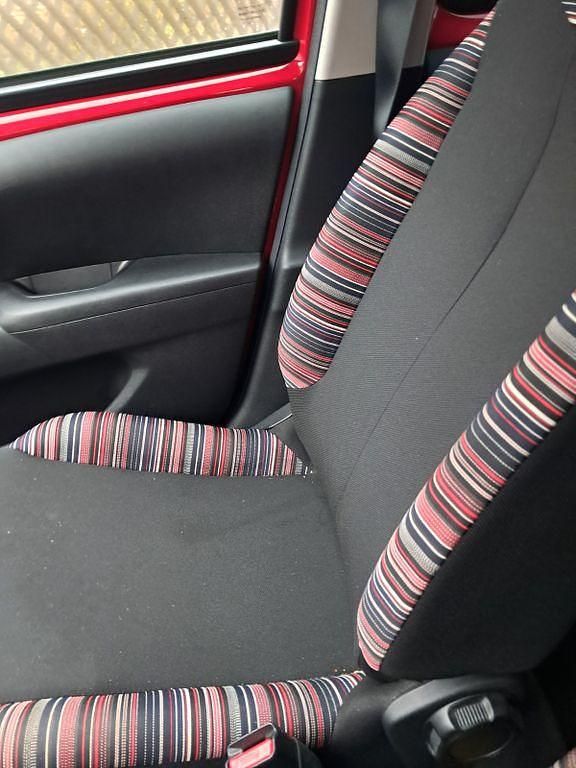 Gebraucht Citroën C1 Start 72 PS (52 kW) 2021 Rot Kleinwagen