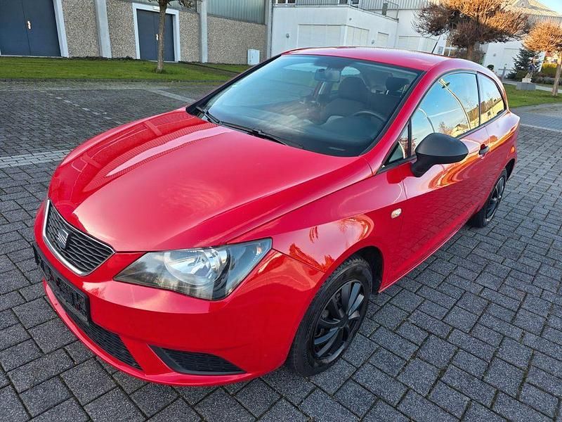 Rot Gebraucht 2012 Seat Ibiza SC Reference Kleinwagen | 3.499 € (Guter Preis) - Bild 1/4
