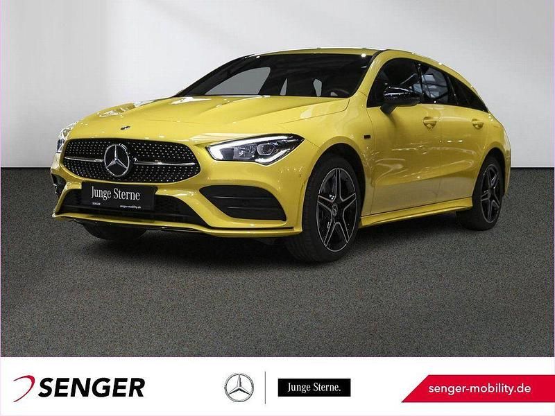 Gelb Gebraucht 2020 Mercedes CLA250e Shooting Brake AMG Kombi | 27.660 € (Fairer Preis) - Bild 1/4
