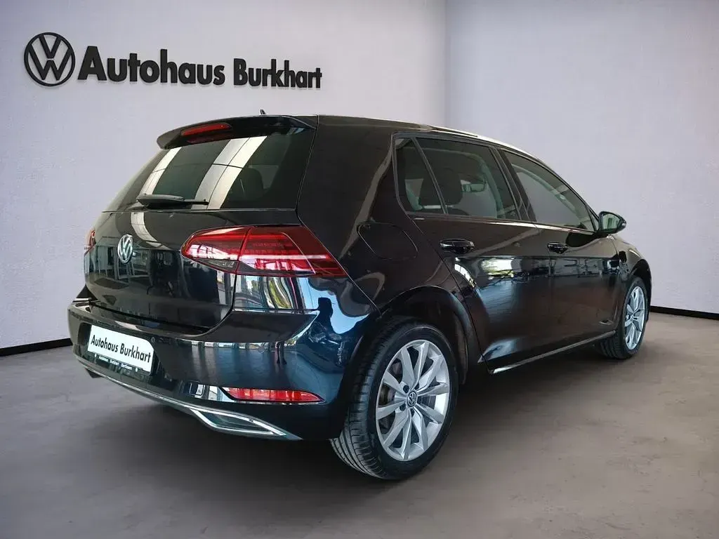 Gebraucht VW Golf VII Highline 150 PS (110 kW) 2018 Schwarz Limousine