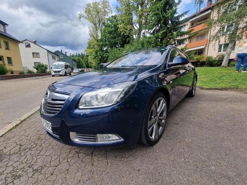 Blau Gebraucht 2013 Opel Insignia Kombi | 5.000 € (Superpreis) - Bild 1/4