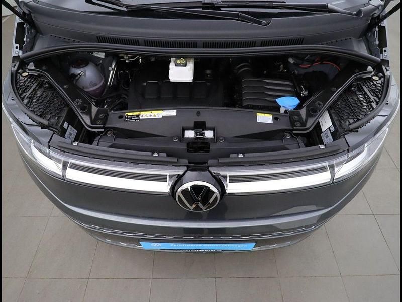 Gebraucht VW Multivan Style 150 PS (110 kW) 2025 Indiumgrau (grey), metallic Van