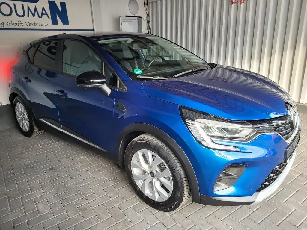Gebraucht Renault Captur Experience 131 PS (96 kW) 2020 Blau SUV