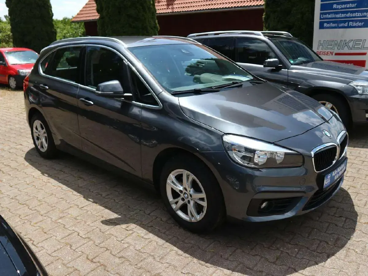 Gebraucht BMW 218 Advantage 136 PS (100 kW) 2017 Other Van / Kleinbus