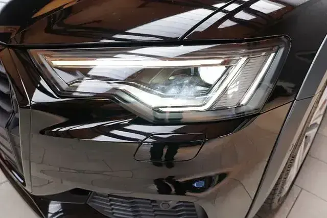 Gebraucht Audi A6 Allroad Ambiente 340 PS (250 kW) 2021 Schwarz Kombi