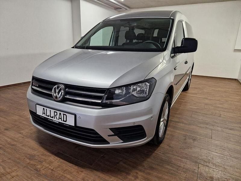 Używany VW Caddy Maxi 150 KM (110 kW) 2019 Srebrny Minivan