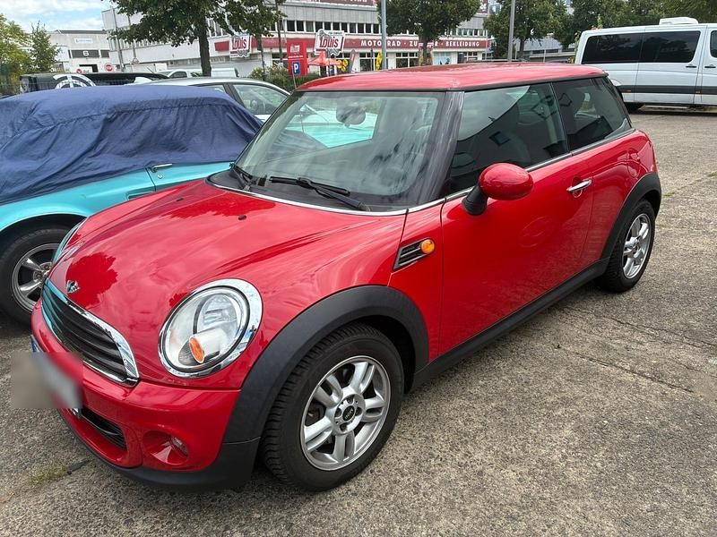Rot Gebraucht 2011 Mini Cooper Kleinwagen | 4.500 € - Bild 1/3