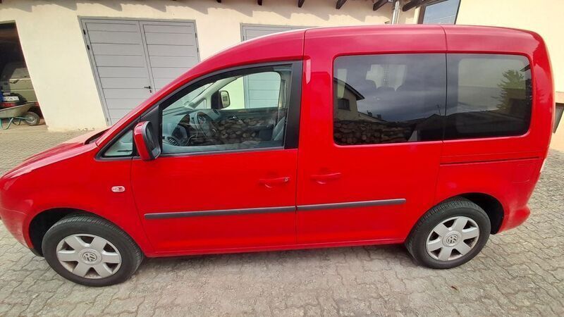 Rot Gebraucht 2009 VW Caddy Life Van / Kleinbus | 7.200 € (Fairer Preis) - Bild 1/4