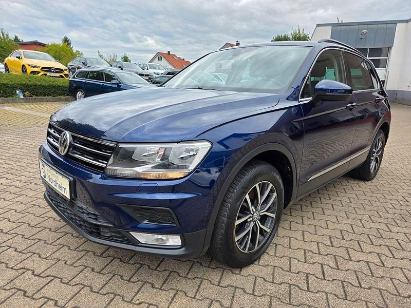 Atlantic blue Gebraucht 2016 VW Tiguan Comfortline SUV | 18.790 € (Fairer Preis) - Bild 1/4