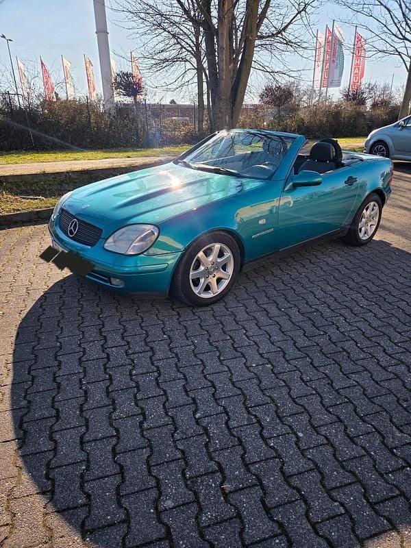 Gebraucht Mercedes SLK230 193 PS (141 kW) 1998 Grün Cabrio