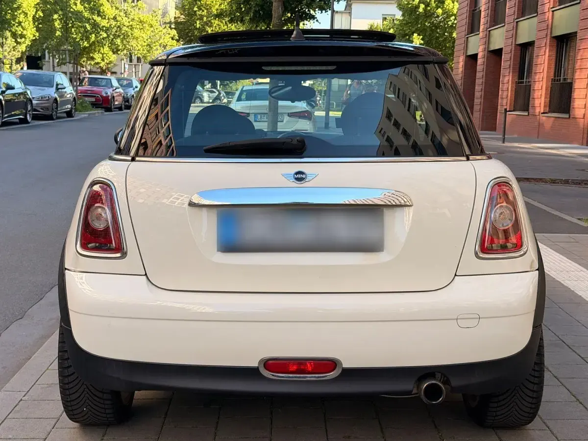 Gebraucht Mini Cooper 120 PS (88 kW) 2009 Weiß Kleinwagen