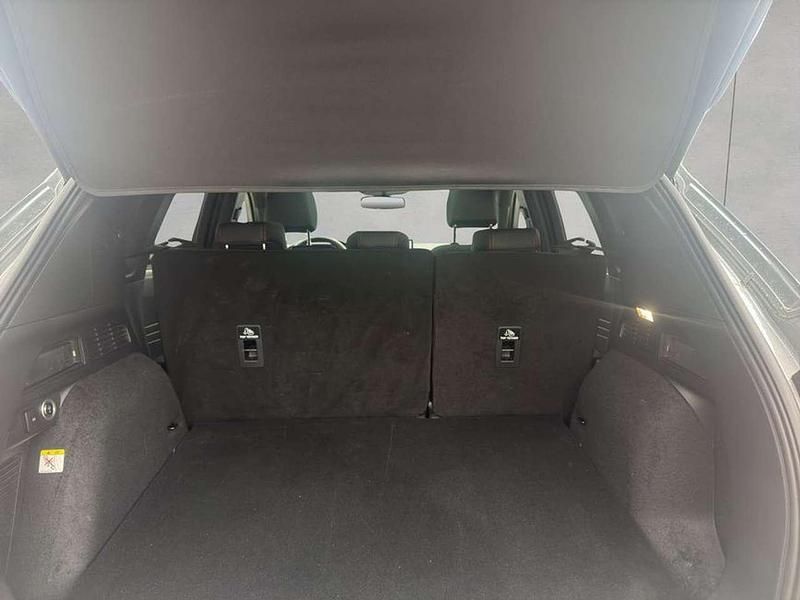 Gebraucht Ford Kuga ST-Line X 186 PS (136 kW) 2024 Silber SUV