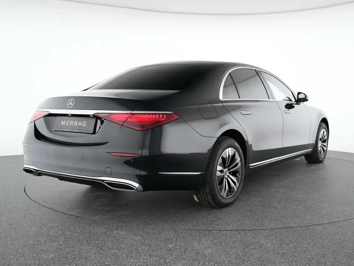 Gebraucht Mercedes S350 286 PS (210 kW) 2023 Metalliclack obsidianschwarz Limousine