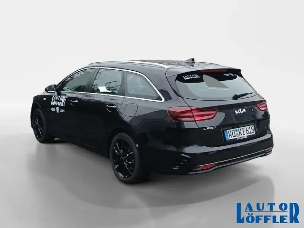 Gebraucht Kia Ceed Vision 140 PS (102 kW) 2025 Zilinaschwarz (metallic) Kleinwagen