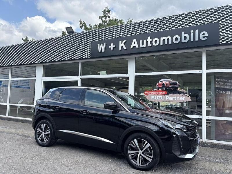 Schwarz Gebraucht 2024 Peugeot 3008 Allure SUV | 21.990 € (Guter Preis) - Bild 1/3