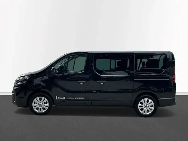 Gebraucht Nissan Primastar Tekna 170 PS (125 kW) 2024 Schwarz Van / Kleinbus