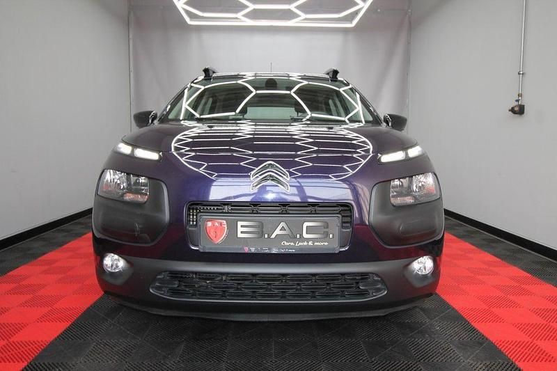 Gebraucht Citroën C4 SELECTION 110 PS (80 kW) 2017 Violet Limousine