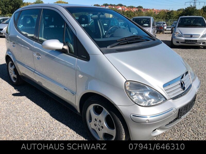 Gebraucht Mercedes A190 Avantgarde 125 PS (91 kW) 2002 Silber Limousine