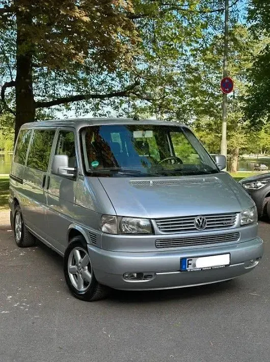Usata VW T4 151 CV (111 kW) 2001 Argento Furgone