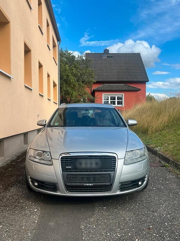 Silber Gebraucht 2006 Audi A6 Kombi | 3.500 € (Superpreis) - Bild 1/4