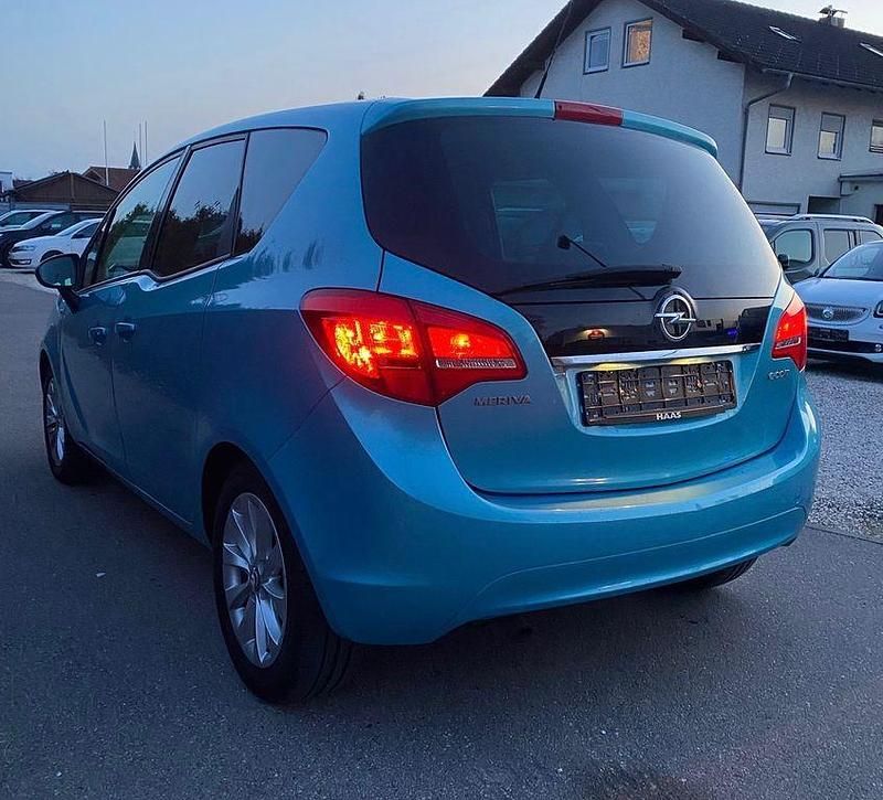 Gebraucht Opel Meriva 120 PS (88 kW) 2012 Blau Van / Kleinbus
