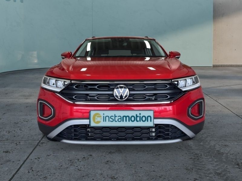 Gebraucht VW T-Roc Life 150 PS (110 kW) 2024 Rot SUV