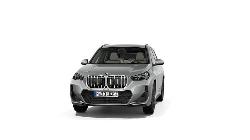 Gebraucht 2025 BMW X1 Comfort Edition SUV | 59.950 € - Bild 1/3