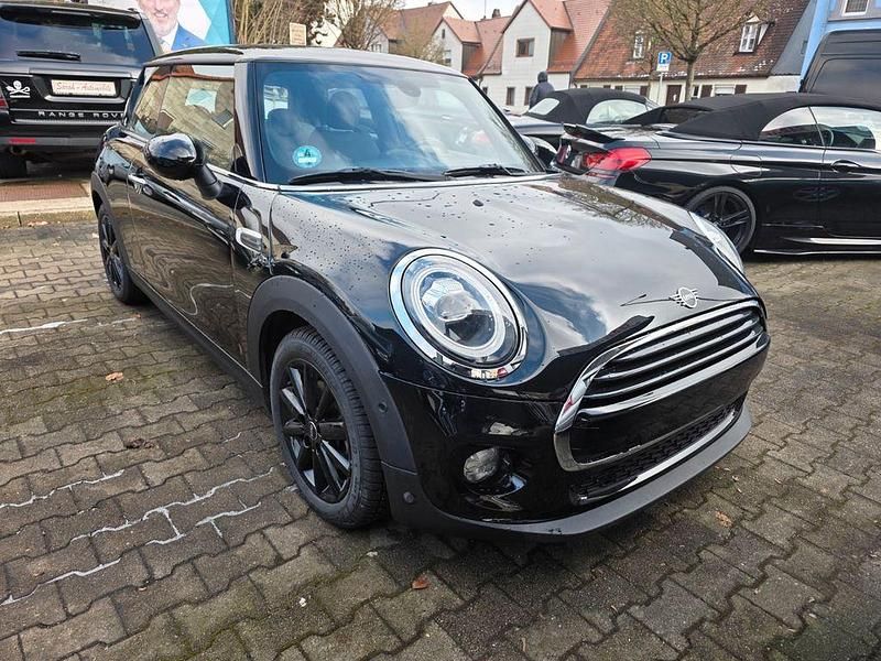 Gebraucht Mini Cooper D 116 PS (85 kW) 2018 Schwarz Kleinwagen