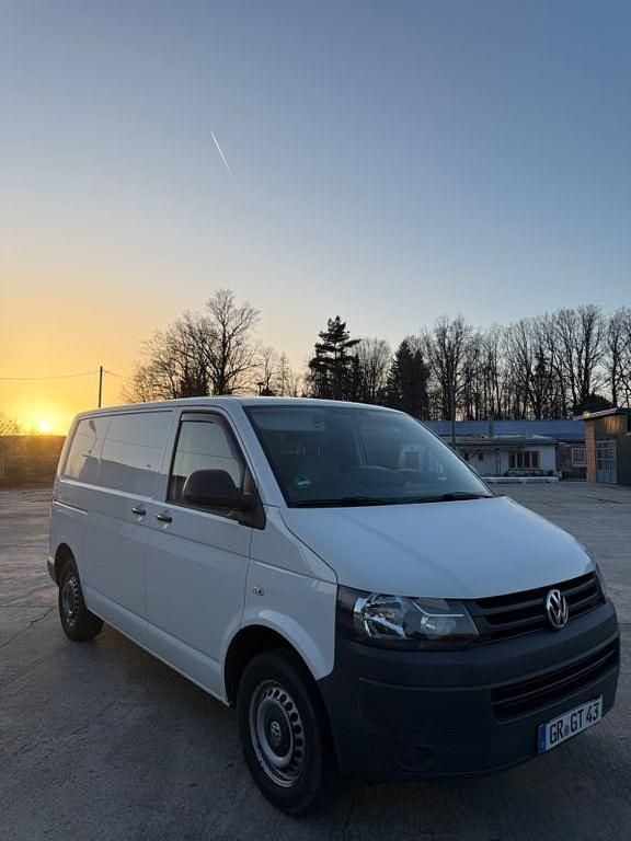 Gebraucht VW Transporter 114 PS (83 kW) 2013 Weiß Van