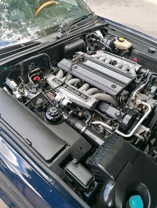 Gebraucht Daimler Double Six Serie 1 1996 Blau Limousine