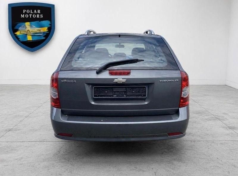 Gebraucht Chevrolet Nubira SX 109 PS (80 kW) 2010 Grau Kombi
