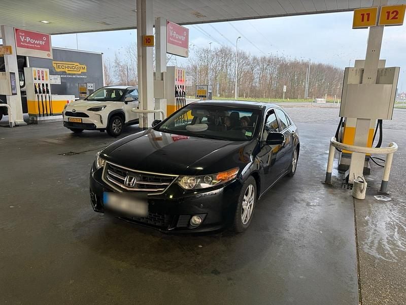 Gebraucht Honda Accord 150 PS (110 kW) 2009 Schwarz Limousine