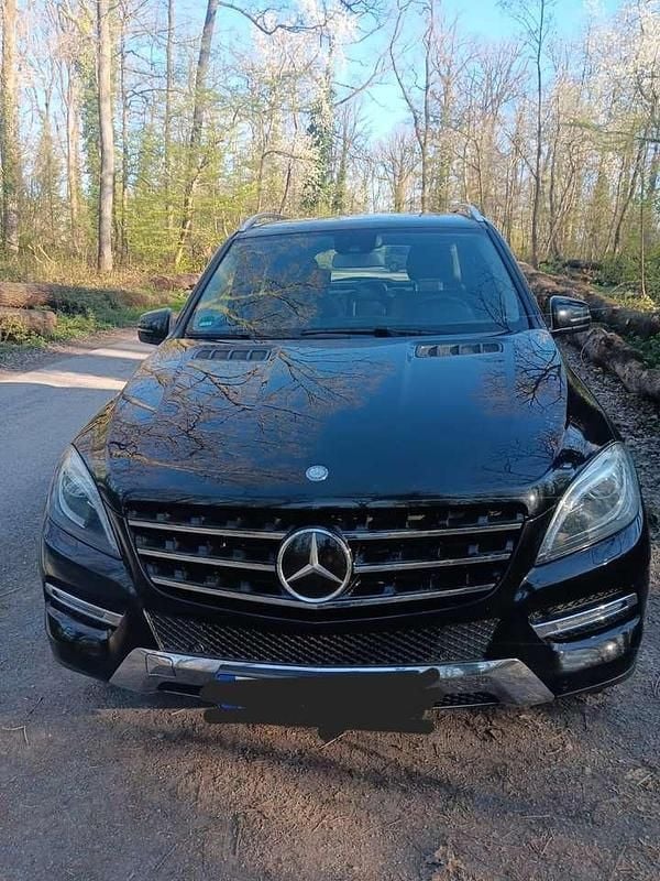 Gebraucht Mercedes ML350 258 PS (189 kW) 2014 SUV