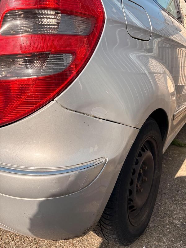 Gebraucht Mercedes A180 110 PS (80 kW) 2005 Silber Kleinwagen