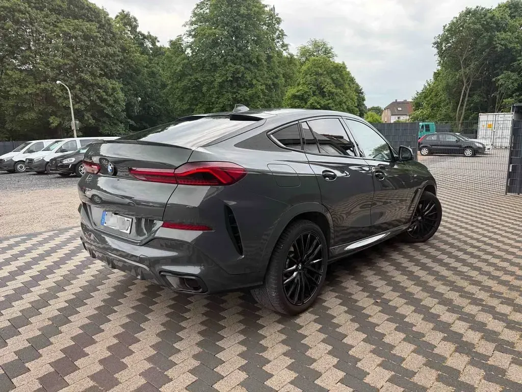 Gebraucht BMW X6 M Sport 286 PS (210 kW) 2023 Grau SUV