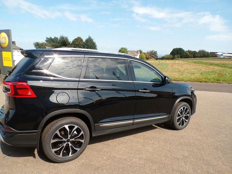 Gebraucht DFSK Forthing 3 170 PS (125 kW) 2025 Schwarz SUV