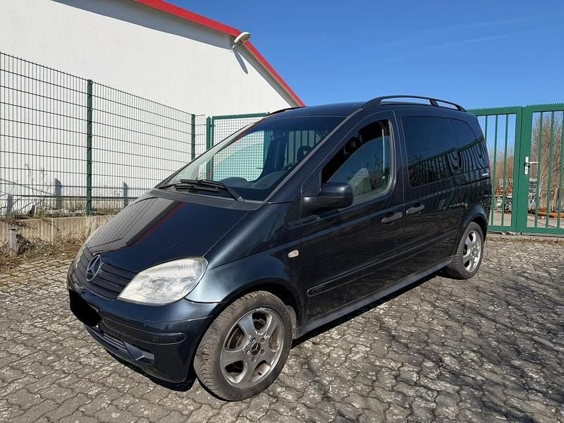 Gebraucht Mercedes Vaneo 92 PS (67 kW) 2003 Schwarz Van / Kleinbus