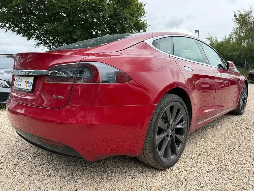 Gebraucht Tesla Model S Performance 344 kW (469 PS) 2018 Rot Kleinwagen